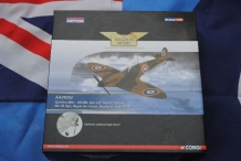 images/productimages/small/Spitfire Mk.I No.19 Sqn. Corgi AA39202 1;72 doos.jpg